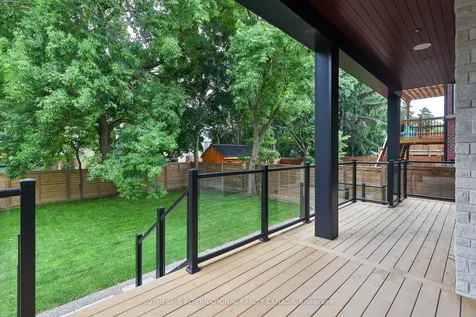 220 Harlandale Avenue Toronto ON M2N 1P7