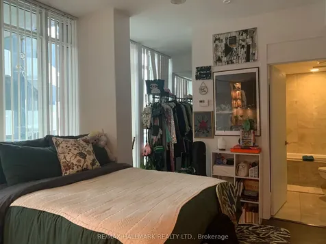 32 Davenport Road Toronto ON M5R 0B5