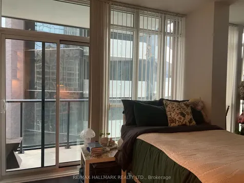 32 Davenport Road Toronto ON M5R 0B5