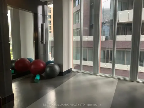32 Davenport Road Toronto ON M5R 0B5