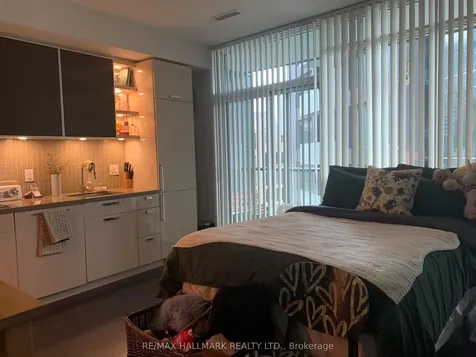32 Davenport Road Toronto ON M5R 0B5