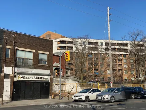 1130 Davenport Road Toronto ON M6G 2C6