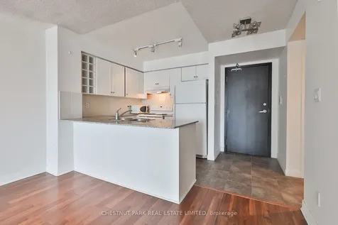210 Victoria Street Toronto ON M5B 2R3