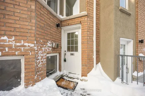 40 Merchant Lane Toronto ON M6P 4J6