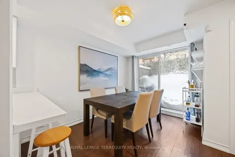 40 Merchant Lane Toronto ON M6P 4J6