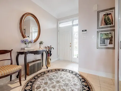 2 Clairtrell Road Toronto ON M2N 7H5