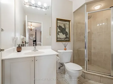 2 Clairtrell Road Toronto ON M2N 7H5
