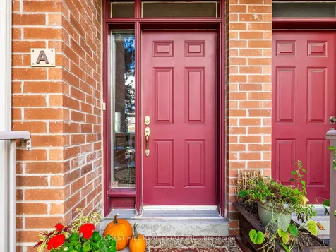 2 Clairtrell Road Toronto ON M2N 7H5