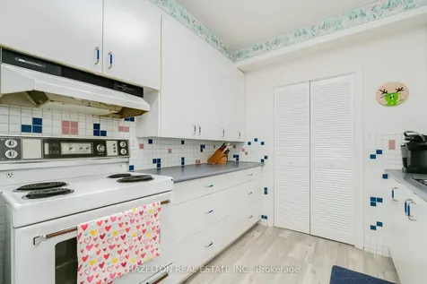 50 Buckingham Avenue Toronto ON M4N 1R2