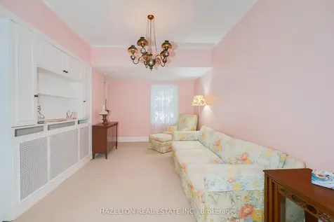 50 Buckingham Avenue Toronto ON M4N 1R2