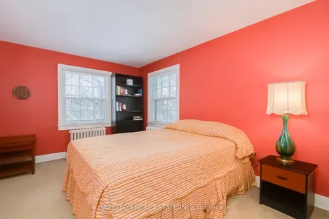 50 Buckingham Avenue Toronto ON M4N 1R2
