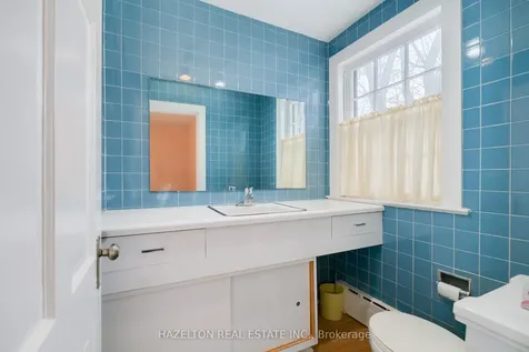 50 Buckingham Avenue Toronto ON M4N 1R2