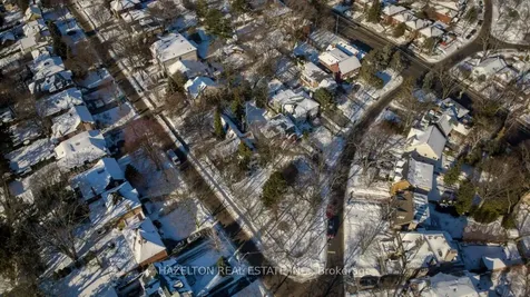 50 Buckingham Avenue Toronto ON M4N 1R2