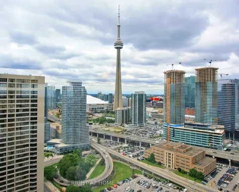 33 Harbour Square Toronto ON M5J 2G2