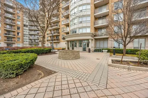 650 Lawrence Avenue W Toronto ON M6A 3E8