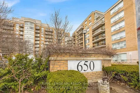 650 Lawrence Avenue W Toronto ON M6A 3E8
