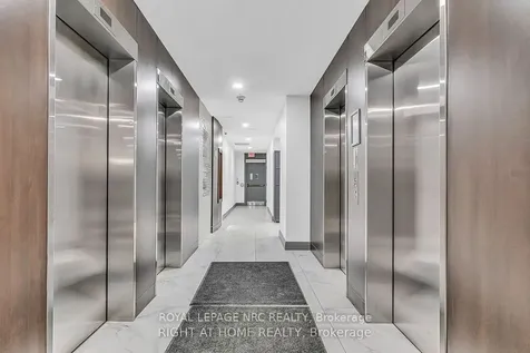 650 Lawrence Avenue W Toronto ON M6A 3E8