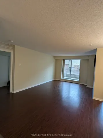 650 Lawrence Avenue W Toronto ON M6A 3E8