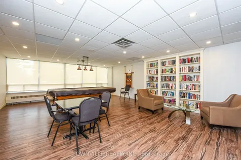 1101 Steeles Avenue W Toronto ON M2R 3W5