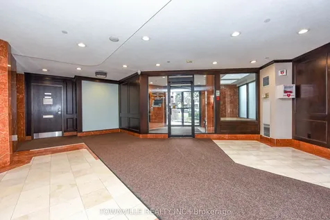 1101 Steeles Avenue W Toronto ON M2R 3W5