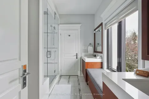 4 Ridgefield Road Toronto ON M4N 3H8