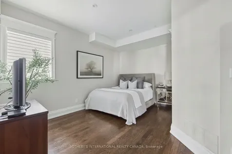4 Ridgefield Road Toronto ON M4N 3H8