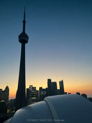 81 Navy Wharf Court Toronto ON M5V 3S2