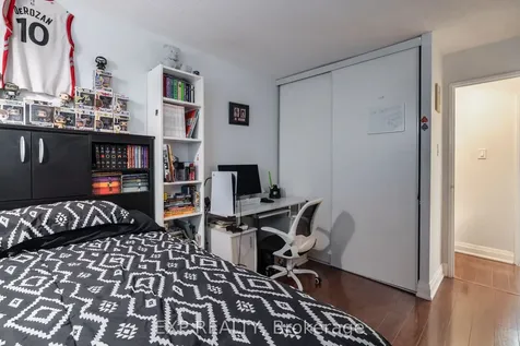 45 Sunrise Avenue Toronto ON M4A 2S3