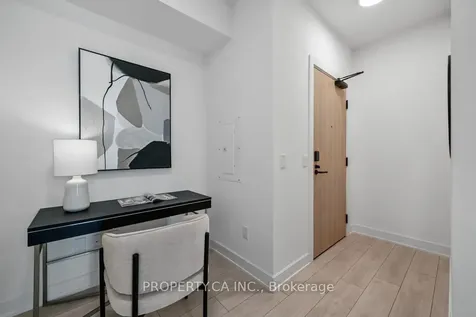 35 Mercer Street Toronto ON M5V 0V1