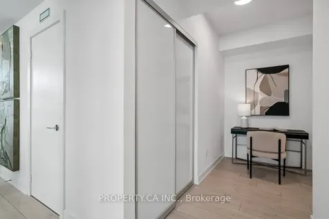 35 Mercer Street Toronto ON M5V 0V1