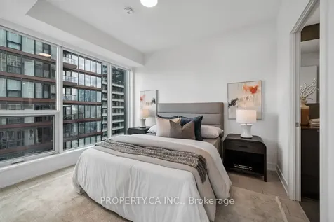 35 Mercer Street Toronto ON M5V 0V1