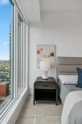 35 Mercer Street Toronto ON M5V 0V1