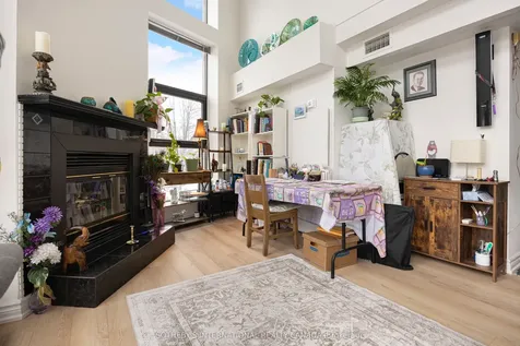 393 King Street E Toronto ON M5A 1L3