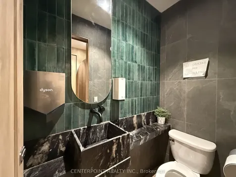 5600 Yonge Street Toronto ON M2N 5S2