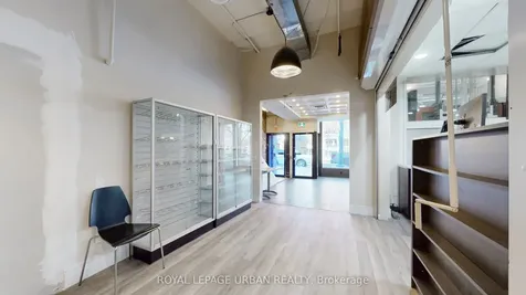 200 Spadina Avenue Toronto ON M5T 2C2