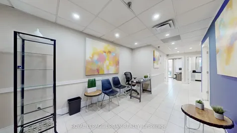 200 Spadina Avenue Toronto ON M5T 2C2