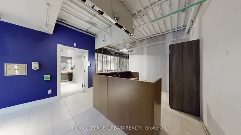 200 Spadina Avenue Toronto ON M5T 2C2