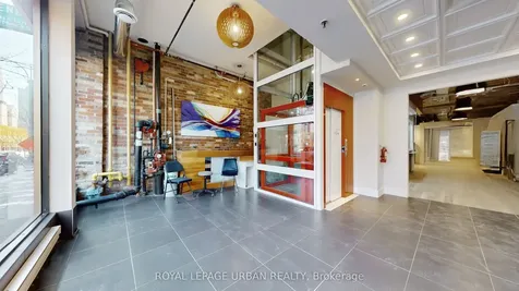 200 Spadina Avenue Toronto ON M5T 2C2