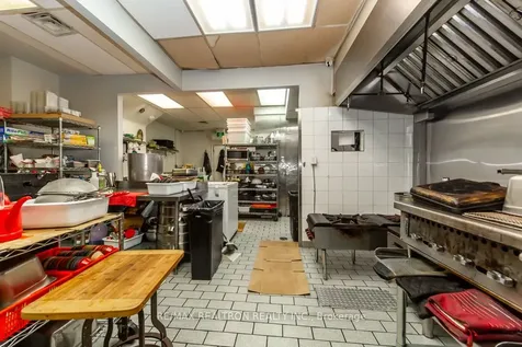 375 Wilson Avenue Toronto ON M3H 1T3