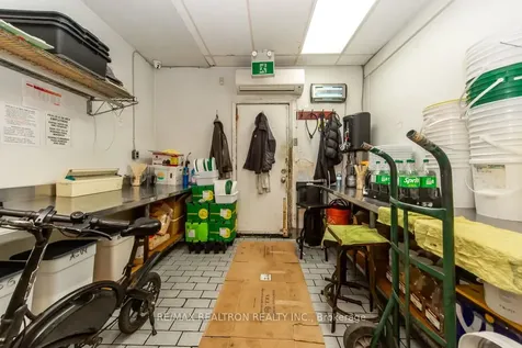 375 Wilson Avenue Toronto ON M3H 1T3