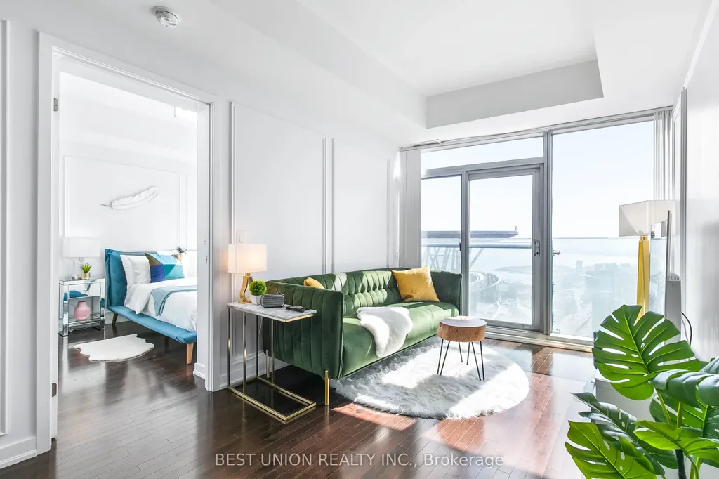 14 York Street Toronto ON M5J 0B1
