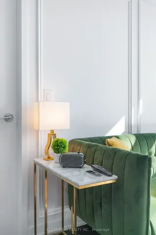 14 York Street Toronto ON M5J 0B1