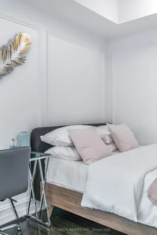 14 York Street Toronto ON M5J 0B1