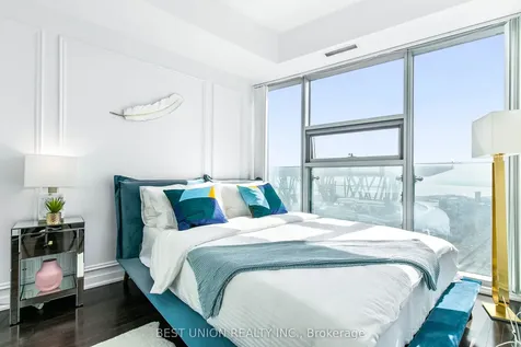 14 York Street Toronto ON M5J 0B1