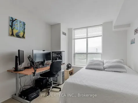 21 Overlea Boulevard Toronto ON M4H 1P2