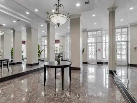 21 Overlea Boulevard Toronto ON M4H 1P2