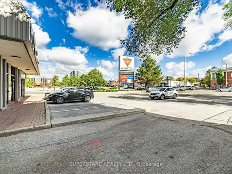 6212 Yonge Street Toronto ON M2M 3X4