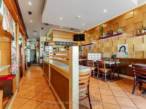 6212 Yonge Street Toronto ON M2M 3X4