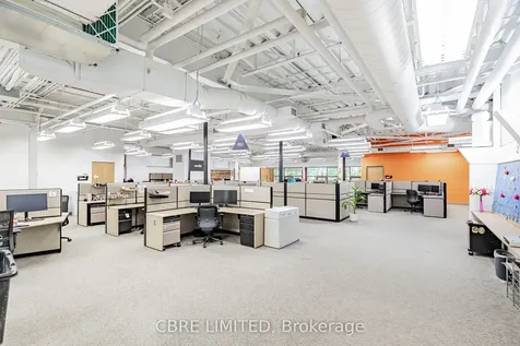 33 Kern Road Toronto ON M3B 1S9