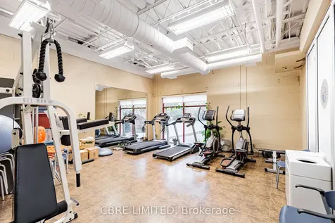 33 Kern Road Toronto ON M3B 1S9